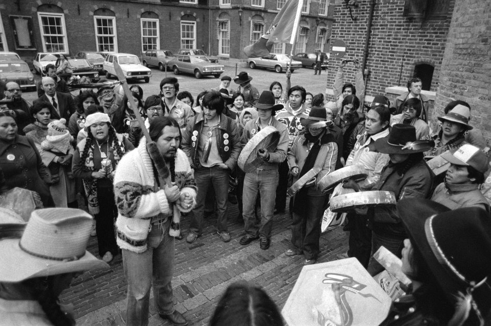 Indianen, demonstraties, Bestanddeelnr 931-7960
