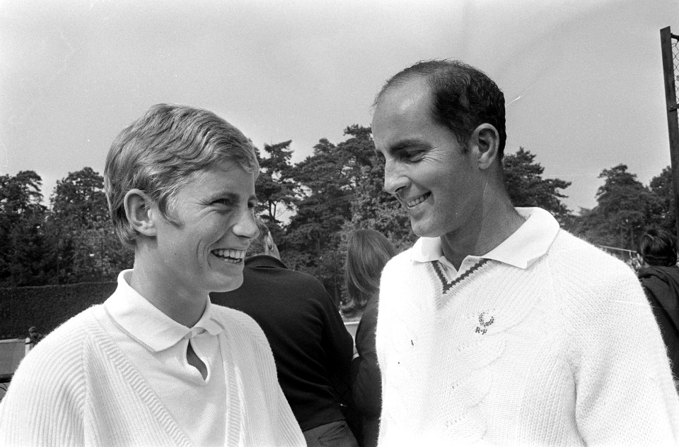 Internationale tenniskampioenschappen te Hilversum, Trudy Groenman in gesprek me, Bestanddeelnr 919-3725