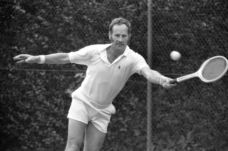 Internationale tenniskampioenschappen Melkhuisje te Hilversum, Fraser in aktie, Bestanddeelnr 925-7694