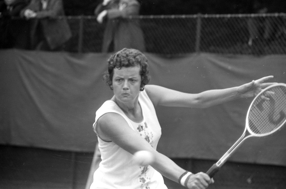 Internationale tenniskampioenschappen Melkhuisje te Hilversum, Betty Stove in ak, Bestanddeelnr 925-7695