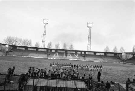 Interland Nederland tegen Cyprus 4-0, zonder publiek in Ajaxstadion, Bestanddeelnr 934-1475