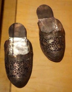 Indian bridal gift, silver filigree, North India, 19th century AD - Bata Shoe Museum - DSC00038