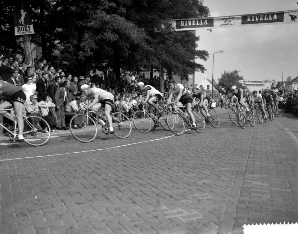 Internationale wielercriterium De acht van Chaam, Bestanddeelnr 911-4768
