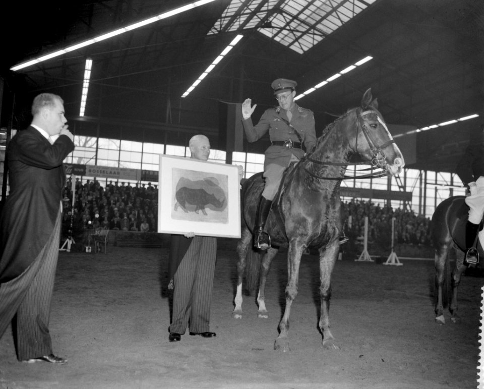 Internationaal concours hippique in de Ahoyhal te Rotterdam Zijne Koninklijke Ho, Bestanddeelnr 909-9937
