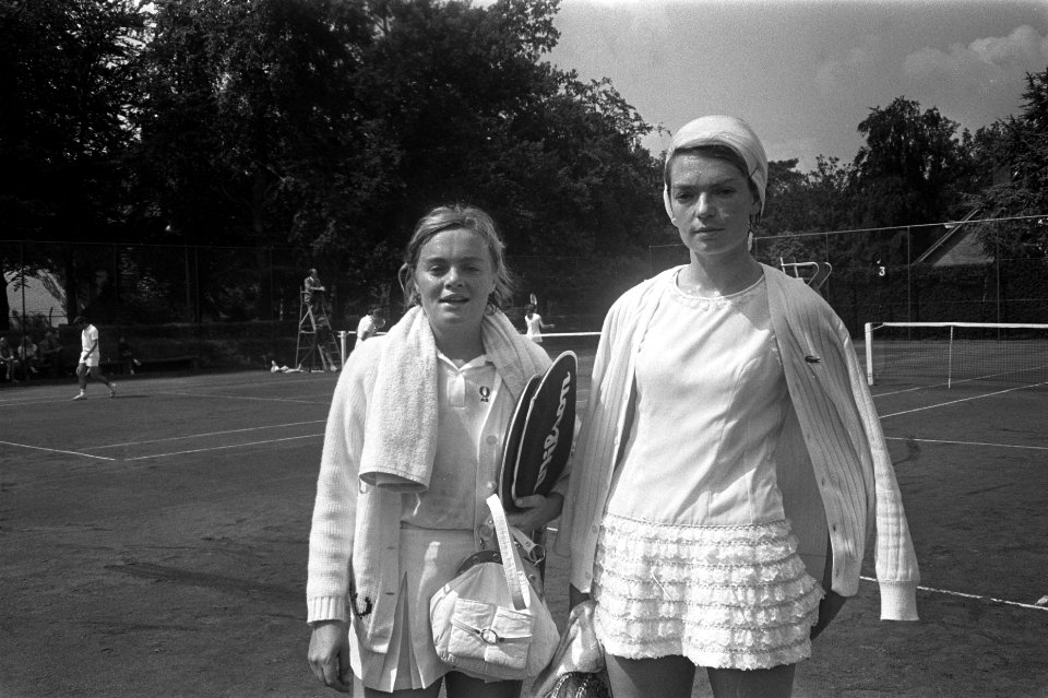 Internationale tenniskampioenschappen in Hilversum ( 't Melkhuisje ) Ada Bakker, Bestanddeelnr 923-7122
