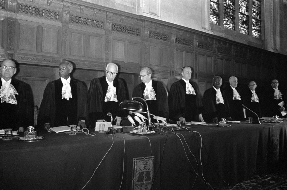 Internationaal Hof van Justitie te Den Haag doet uitspr over klacht van Australi, Bestanddeelnr 926-5002