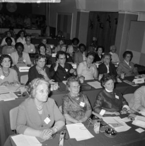 Internationaal Congres van Sociaal Democratische Vrouwen in Minervapaviljoen te , Bestanddeelnr 915-5003