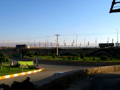 Interlace - end of 17 shahrivar st - flags of Iran-Nishapur 01