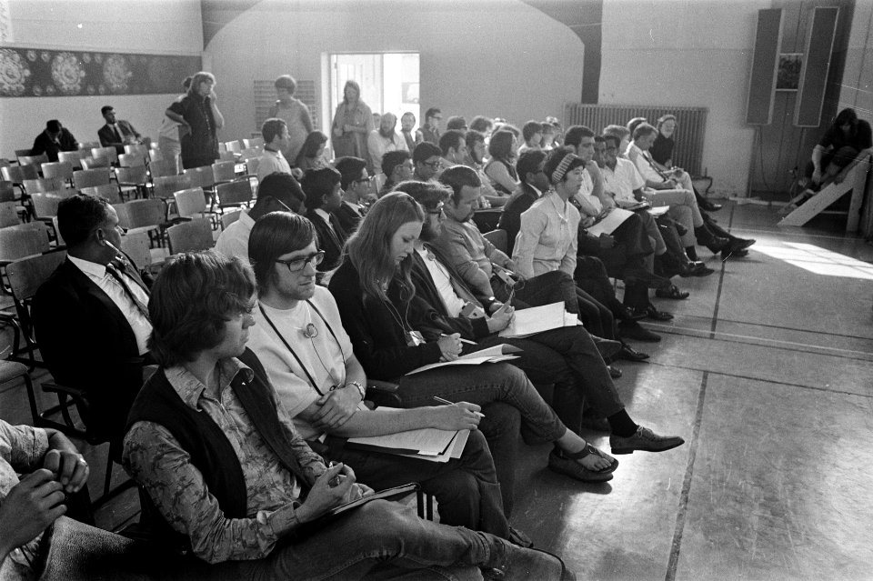 Internationaal Jeugdcongres ter voorbereiding i.v.m. FAO 2e Wereld Voedselcongre, Bestanddeelnr 923-5902