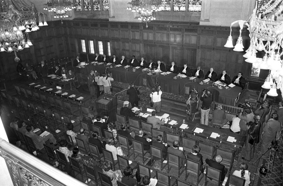 Internationaal Hof van Justitie te Den Haag doet uitspraak over klacht van Austr, Bestanddeelnr 926-5001