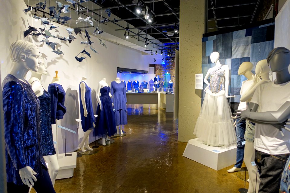 Interior - Musée de la mode - Montreal, Canada - DSC07104