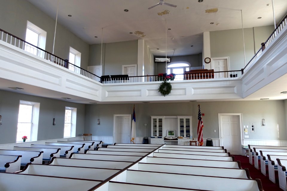 Interior - St. Peter's Presbyterian Church - Austerlitz, New York - DSC07637