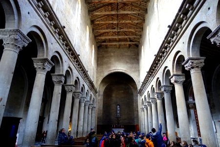 Interior - Duomo - Viterbo, Italy - DSC02086