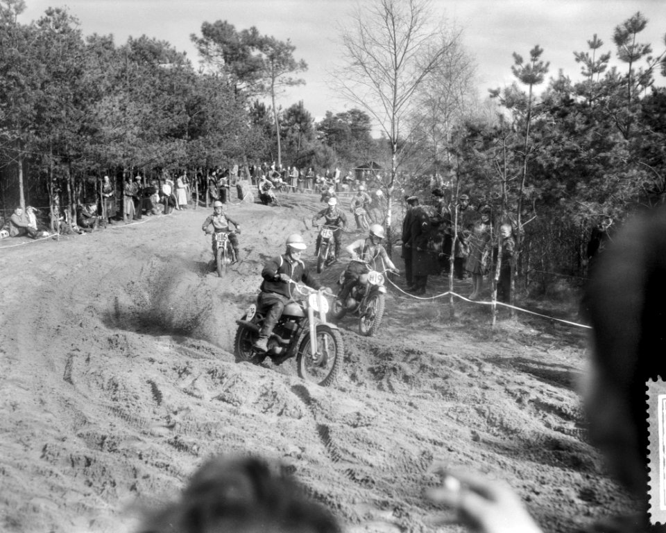 Internationale motorcross te Boekel (N.Br.), Bestanddeelnr 910-2502