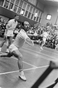 Internationale Badmintonkampioenschappen te Haarlem Erland Kops (op de voorgrond, Bestanddeelnr 922-0953