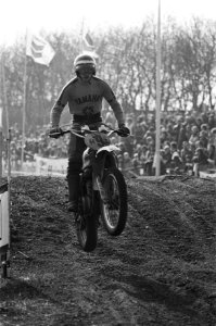 Internationale Motorcross in St. Anthonis Gerard Rond (Nederland) in aktie op , Bestanddeelnr 928-4644