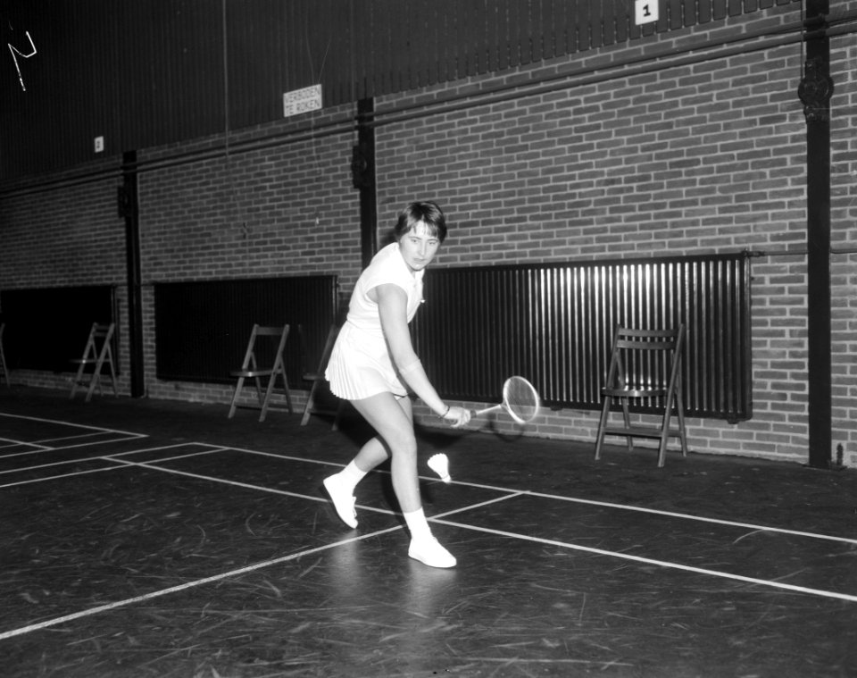 Internationale badmintonkampioenschappen te Haarlem, Angela Bairstow (Engeland), Bestanddeelnr 917-4273