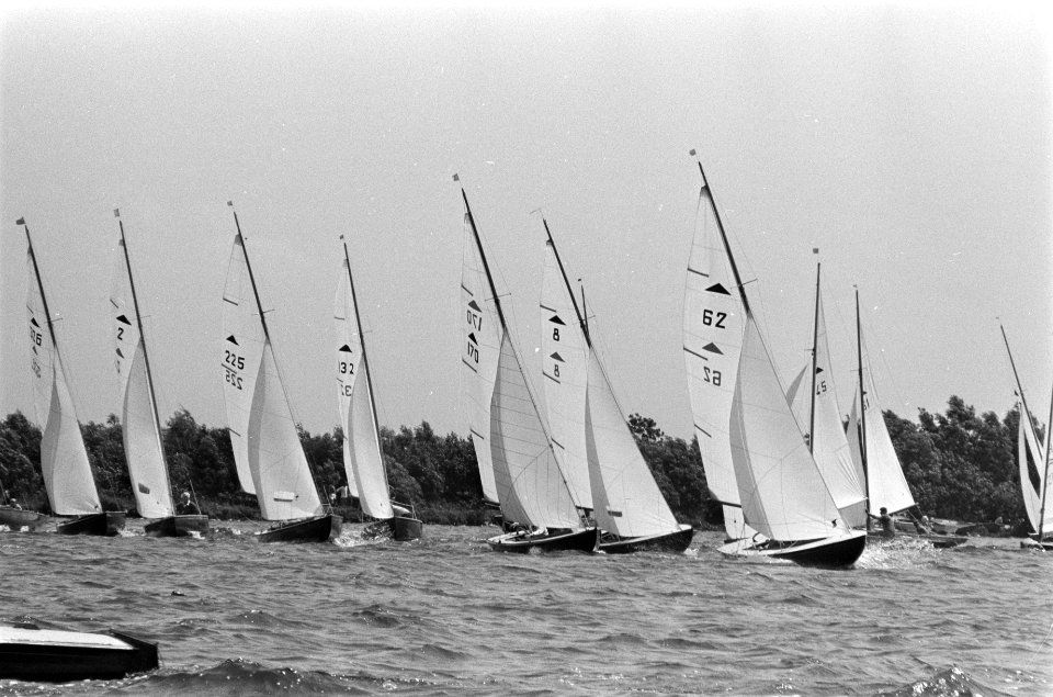 Internationale Kaagweek (zeilen) op Kagerplassen Rampusklasse in aktie, Bestanddeelnr 923-6615