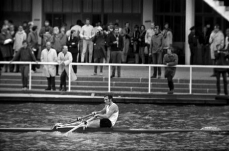 Internationale Bosbaanregatta nr. 7a skiffeur Bromek (Polen), Bestanddeelnr 923-7015