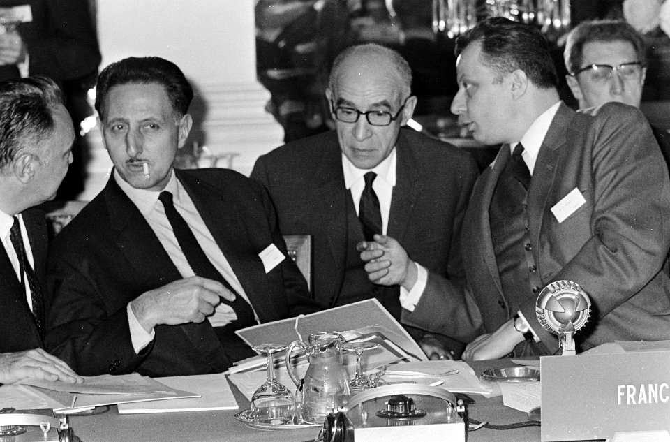 Internationale Conferentie Ontwikkelingshulp in Amstel Hotel . Afgevaardigden va, Bestanddeelnr 920-8702