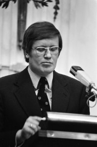 Interpellatie Hans Wiegel over werkloosheid in Tweede Kamer , Wiegel (kop), Bestanddeelnr 927-7235