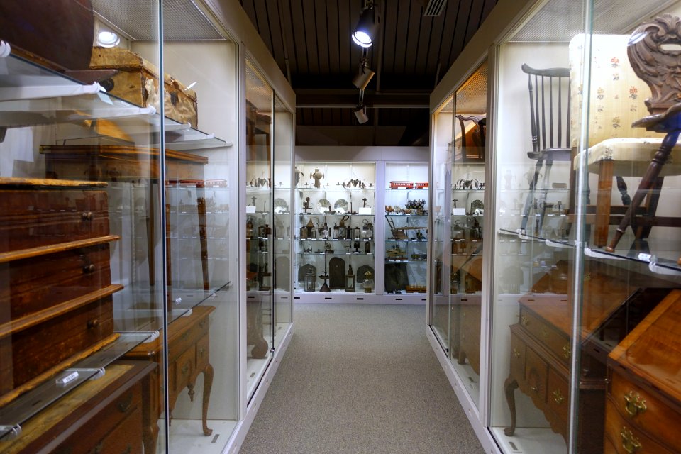 Interior - Flynt Center of Early New England Life - Deerfield, Massachusetts - DSC04023
