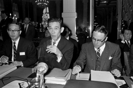 Internationale Conferentie Ontwikkelingshulp in Amstel Hotel . De Japanse afgeva, Bestanddeelnr 920-8700