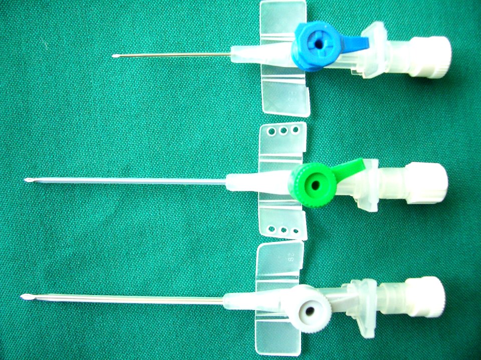 Intravenous cannula 01