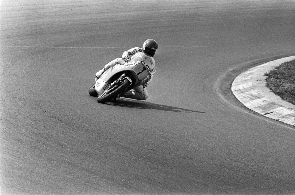 Internationale Motorracen op Zandvoort, (1) Hartog in aktie, Bestanddeelnr 928-6877