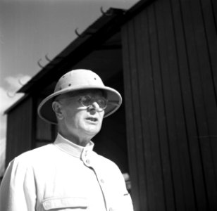 Ir. Van Dijk Sr. in Nieuw-Nickerie, Bestanddeelnr 252-5425