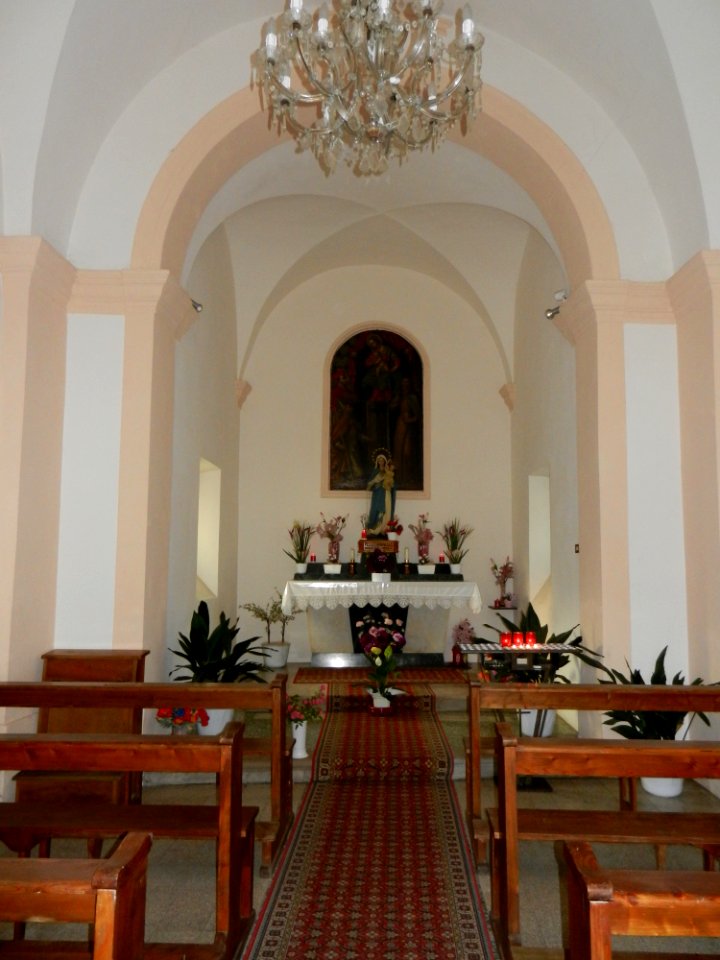 Interno della chiesa di San Zeno (Fiavè)