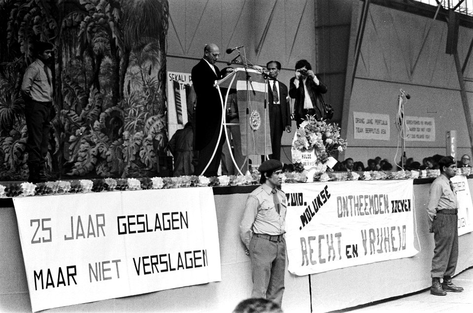 Ir. Johan Manusama 1910-1995 (president RMS) tijdens zijn rede, Bestanddeelnr 927-8918