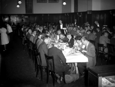 Interprovinciaal voetbaltoernooi diner, Bestanddeelnr 902-9554