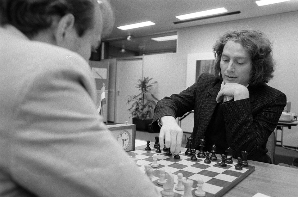 Interpolis Schaaktoernooi, zevende ronde Timman aan zet tegen Beljavski, Bestanddeelnr 933-7971