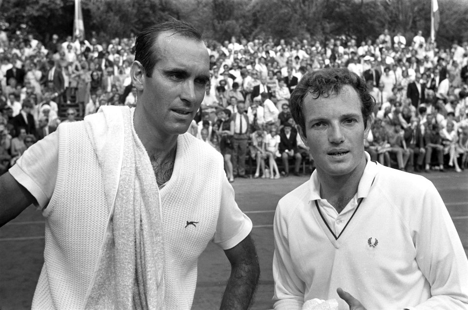 Internationaal Tennis Toernooi, Amsterdam links Gimeno, rechts Okker, koppen, Bestanddeelnr 922-4574