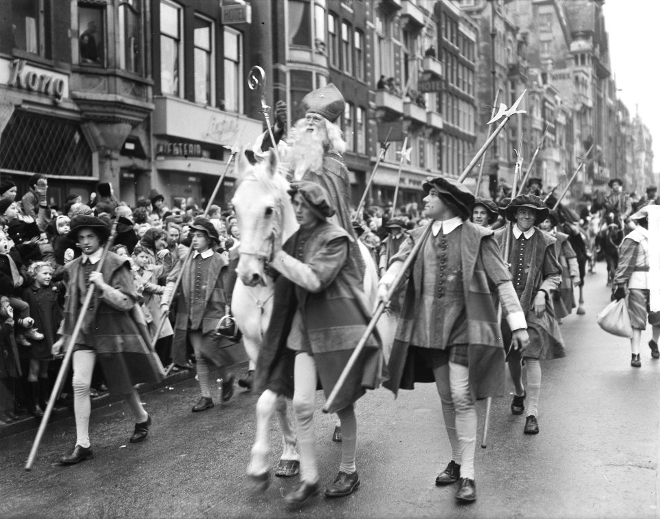 Intocht Sint Nicolaas in Amsterdam, Bestanddeelnr 904-3153
