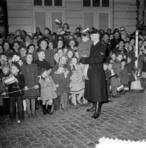 Intocht Sinterklaas in Amsterdam, Bestanddeelnr 906-1264