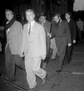 Intocht Studenten reunisten Universiteit Jubileum Amsterdam, Bestanddeelnr 905-1885
