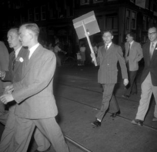 Intocht Studenten reunisten Universiteit Jubileum Amsterdam, Bestanddeelnr 905-1882