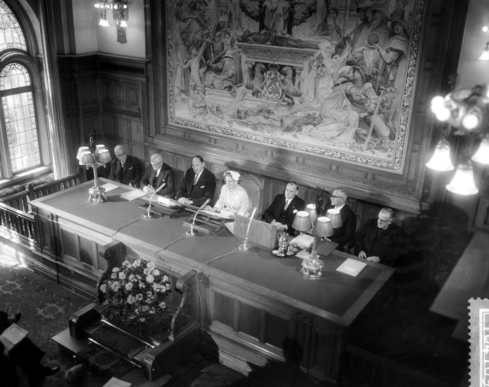 Installatie van het Nationaal Comité Vluchtelingen jaar 1959-1960 in aanwezighei, Bestanddeelnr 910-4169