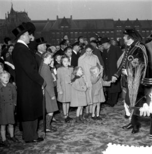 Intocht Sinterklaas in Amsterdam, Bestanddeelnr 906-1266