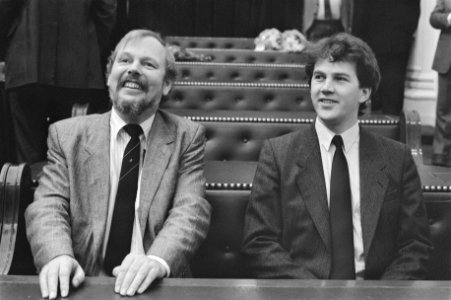 Installatie nieuwe PvdA-Kamerleden Joop van den Berg en Jaap Jelle Feenstra V, Bestanddeelnr 934-1736