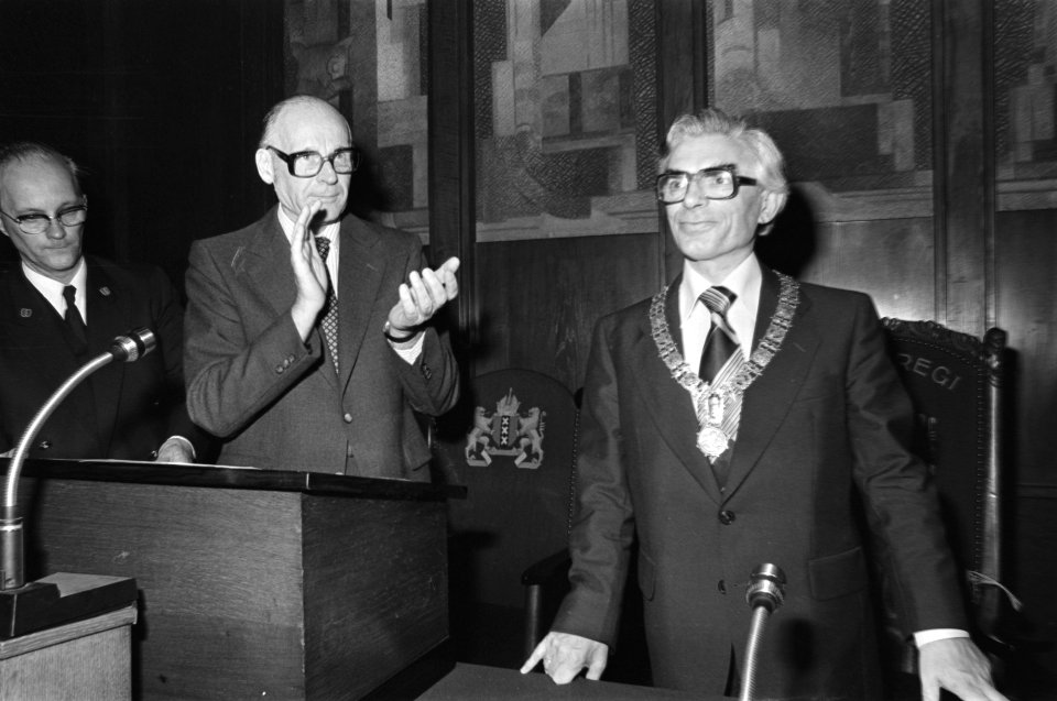 Installatie nieuwe burgemeester van Amsterdam Wim Polak toespraak burgemeester P, Bestanddeelnr 929-2310