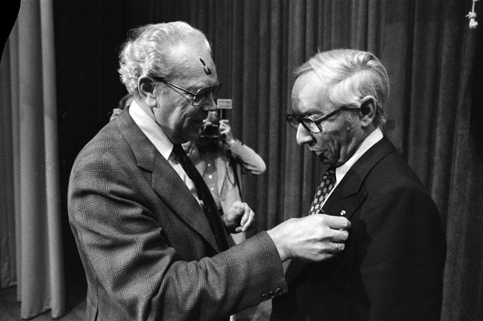 Installatie nieuwe voorzitter CNV, de heer Harm van der Meulen , als opvolger va, Bestanddeelnr 929-7691