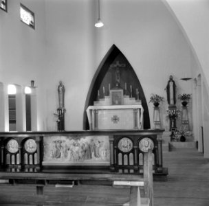 Interieur van de kapel van het klooster Scherpenheuvel op Curaçao, Bestanddeelnr 252-8549