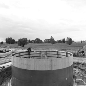 Installaties, rioolwaterzuivering, aanbouwen, Utrecht, Bestanddeelnr 167-1047