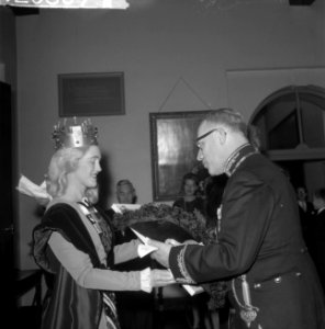Installatie van mr R J J Lambooy tot burgemeester van Den Bosch , burgemeest, Bestanddeelnr 912-0607