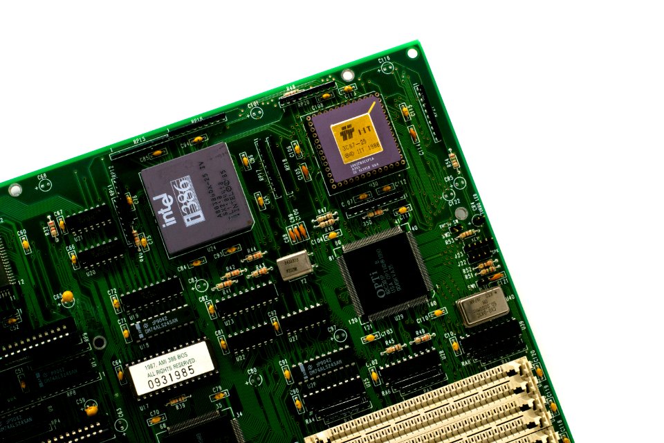 Intel i386-25 IV (2)