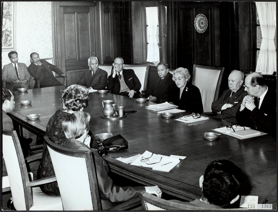 Installaties, commissies, Bestanddeelnr 135-1363