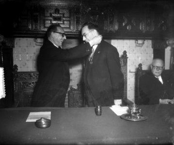 Installatie van oud-minister Ir. Peters als burgemeester van Bergen op Zoom, Bestanddeelnr 905-4257